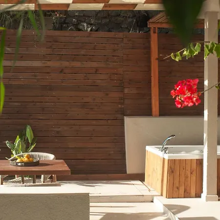 Luce Bozburun * Eskiomerler