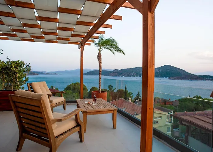 Luce Bozburun Hotel *