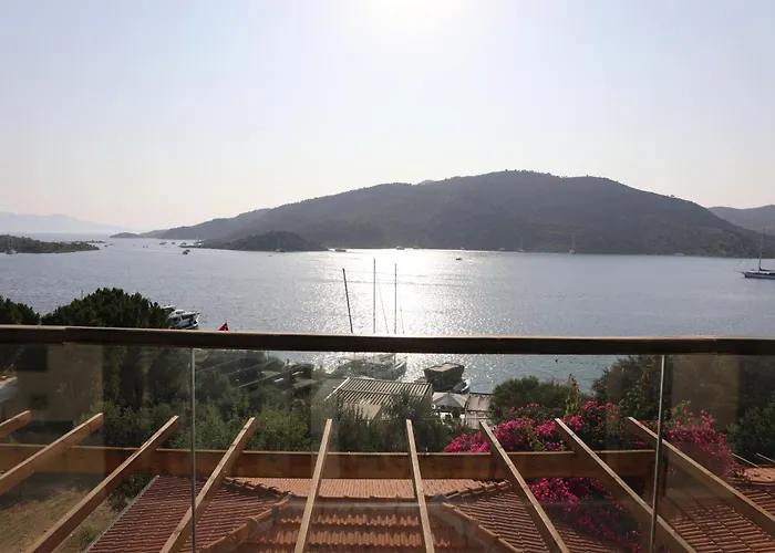 Hotel Luce Bozburun Eskiomerler